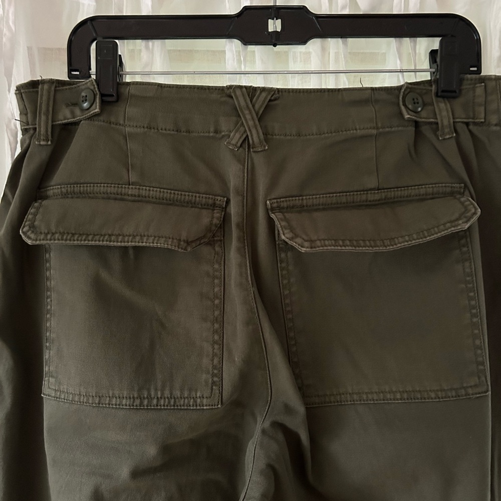 Universal Thread - Picture 4 of 6